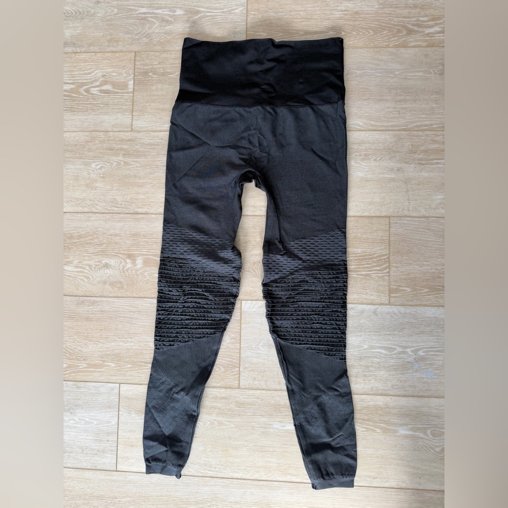 Spanx Grey Moto Textured Leggings - Picture 2 of 6